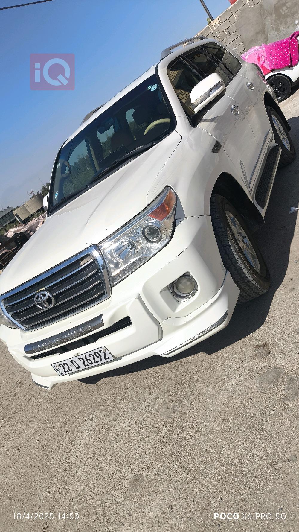 Toyota Land Cruiser